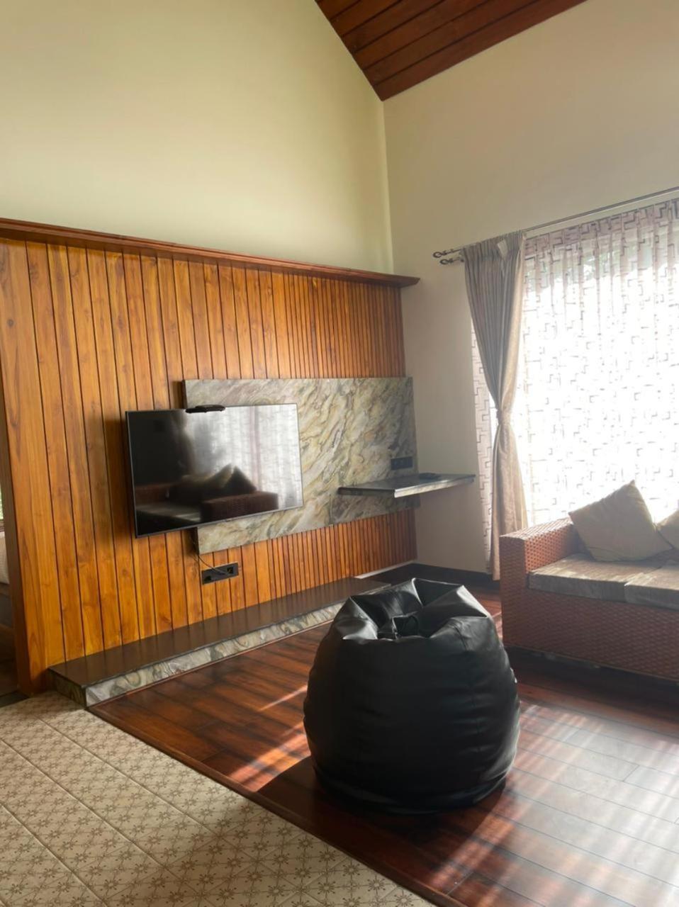 Biranji Aqua Retreat Otel Chikmagalūr Dış mekan fotoğraf